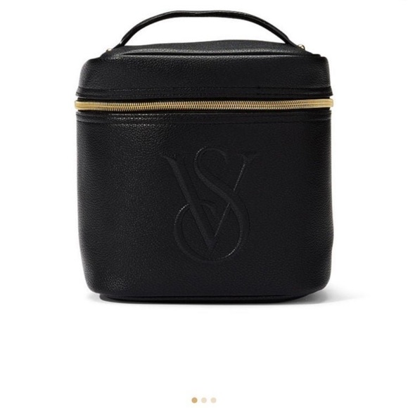 Victoria’s Secret make up bag brand new still in original packaging - Picture 1 of 7